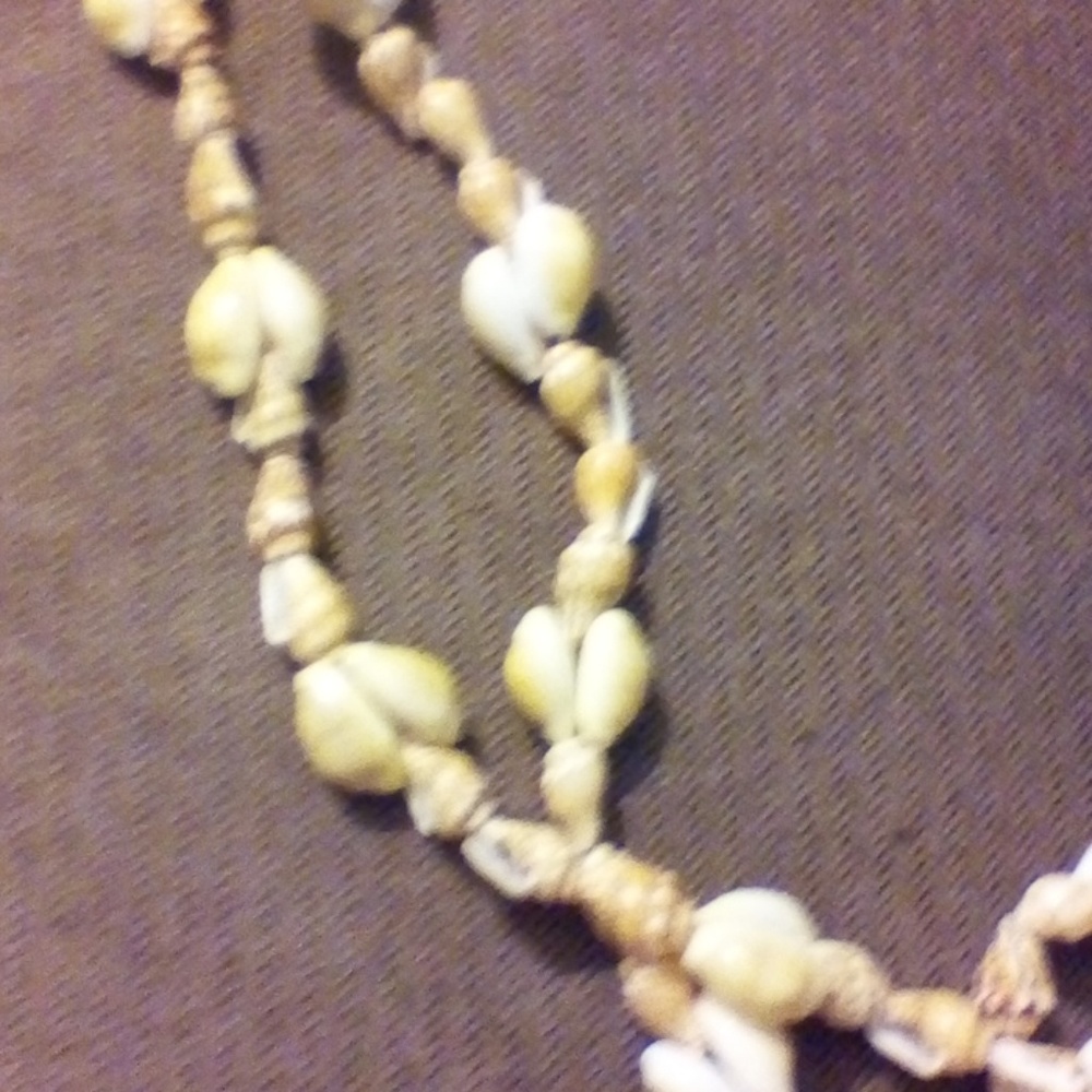 Knecklace